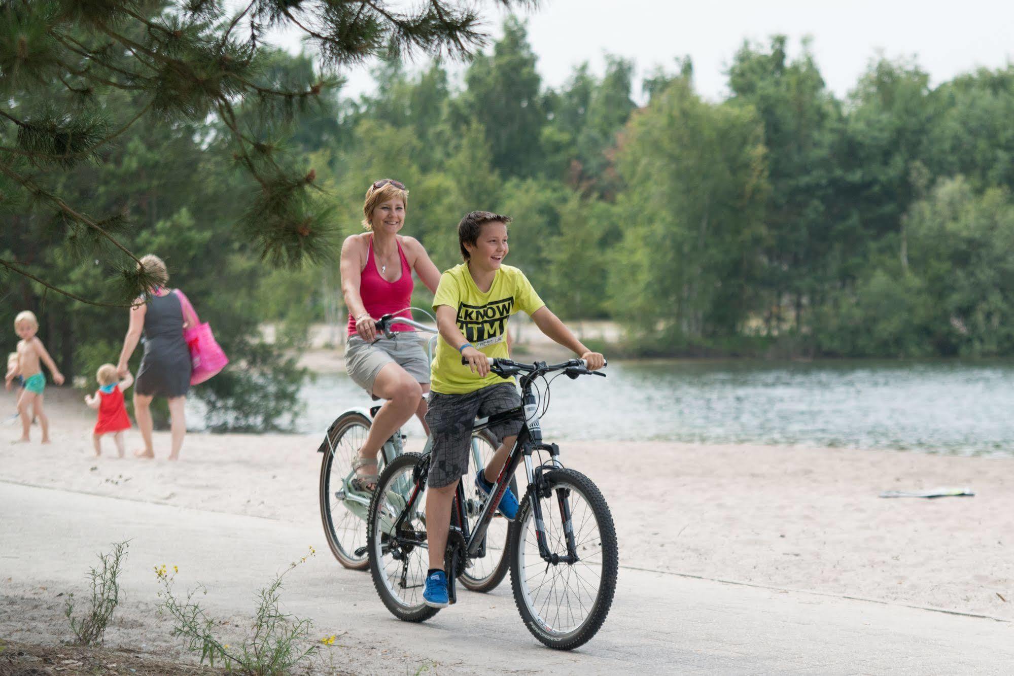 Sunparks Kempense Meren Mol Buitenkant foto